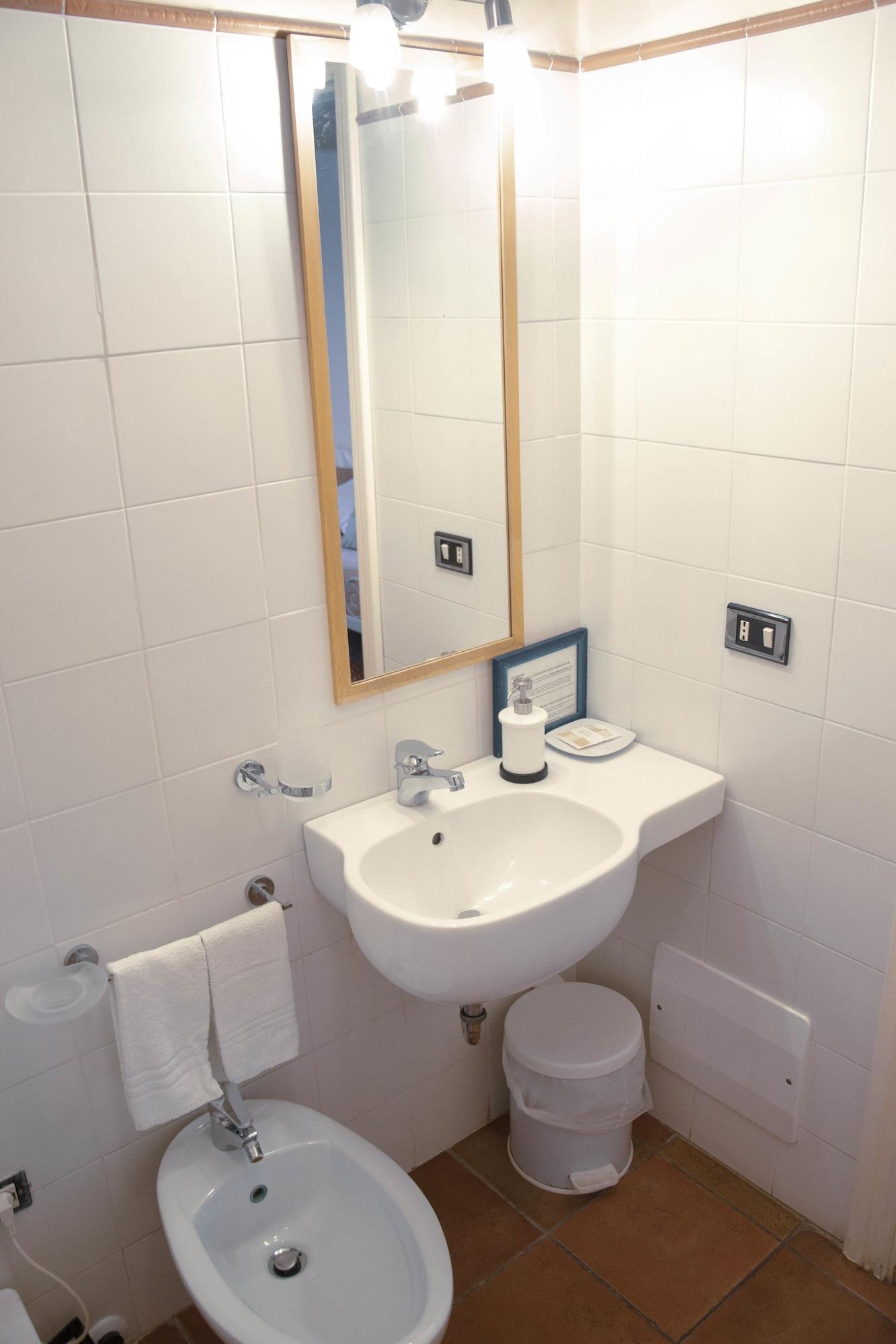 Bed and Breakfast Antica Dimora Caruso Катания Экстерьер фото