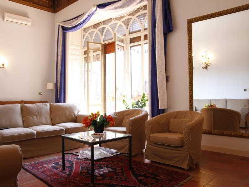 Bed and Breakfast Antica Dimora Caruso Катания Экстерьер фото