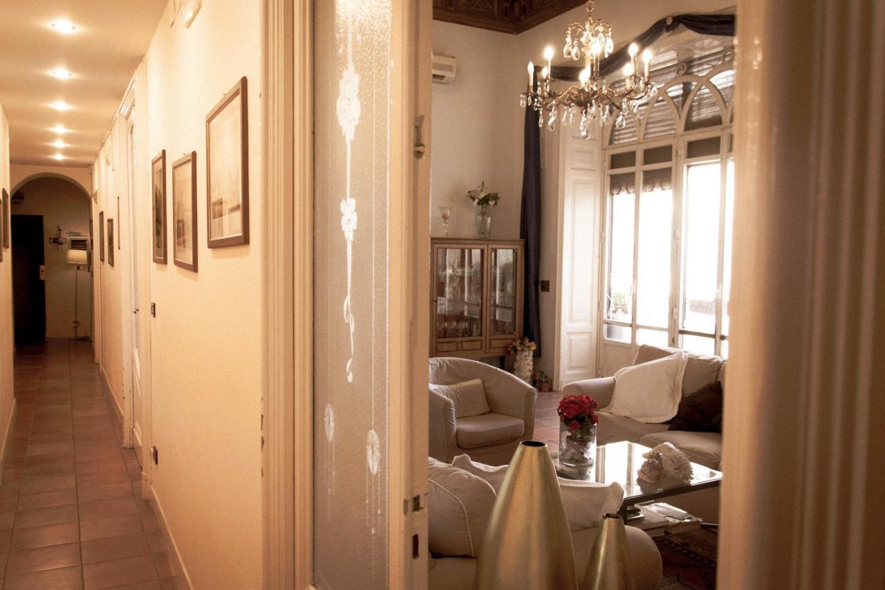 Bed and Breakfast Antica Dimora Caruso Катания Экстерьер фото